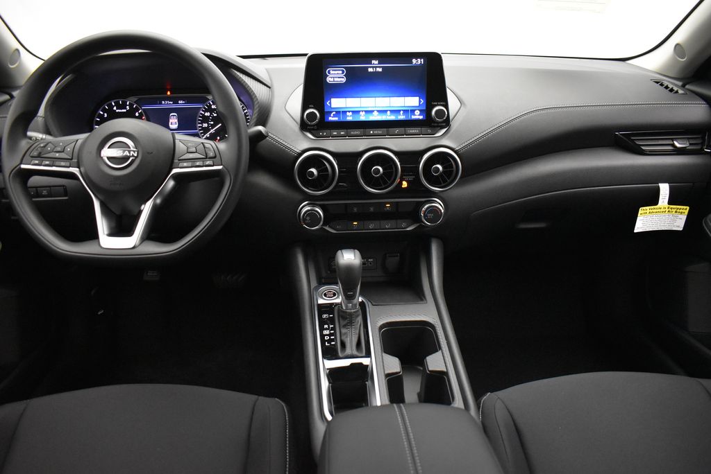 Thumbnail: 2025 Nissan Sentra - 27