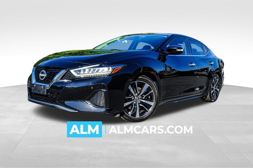 2023 Nissan Maxima SL's photo