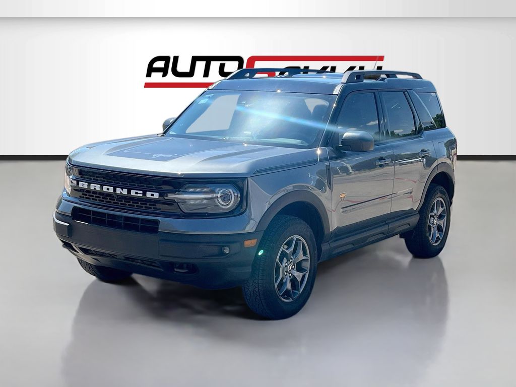 Used 2024 Gray Ford Badlands image 3