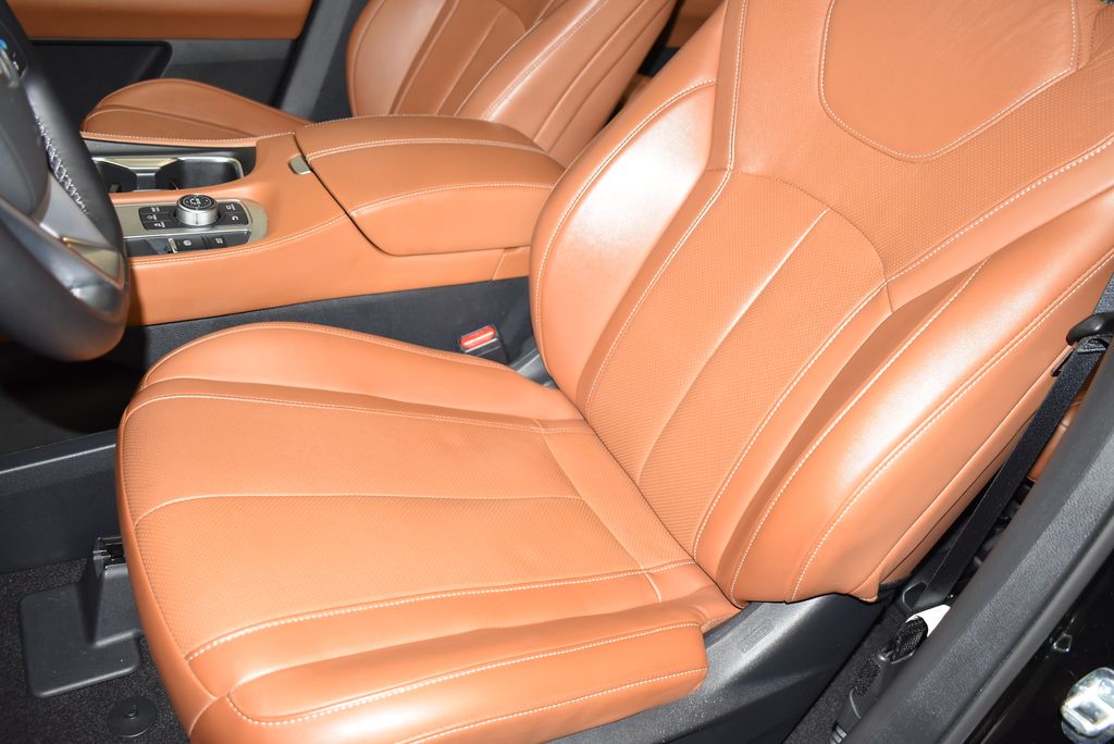 Thumbnail: 2023 INFINITI QX60 - 18