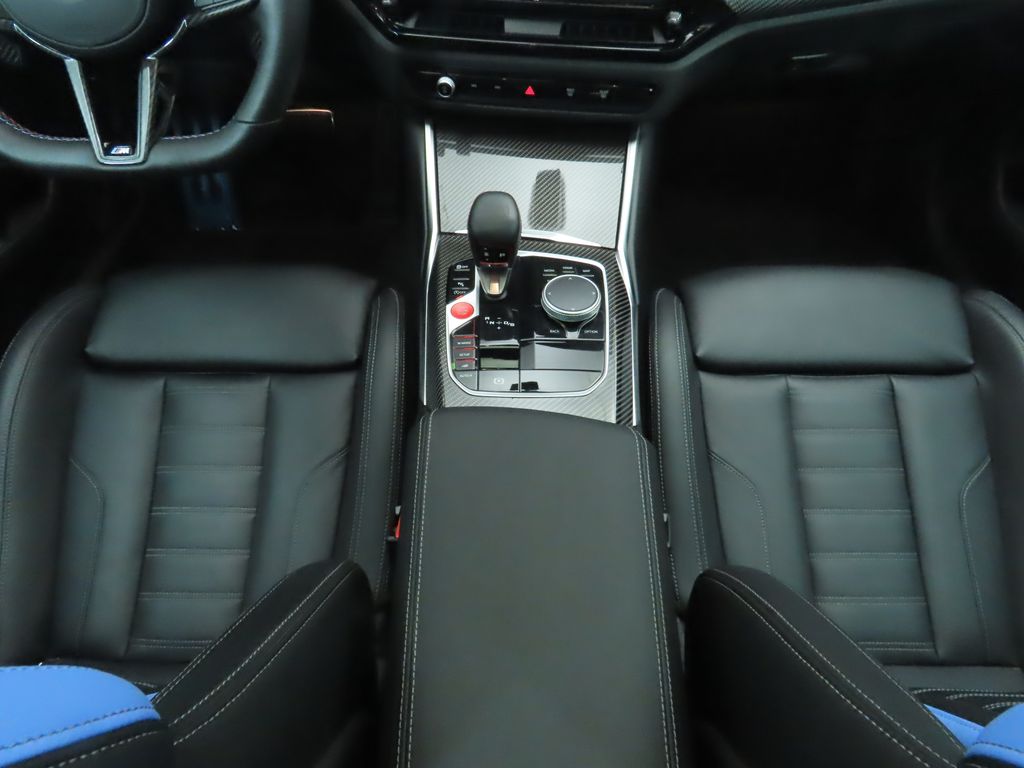 Thumbnail: 2025 BMW M2 - 17