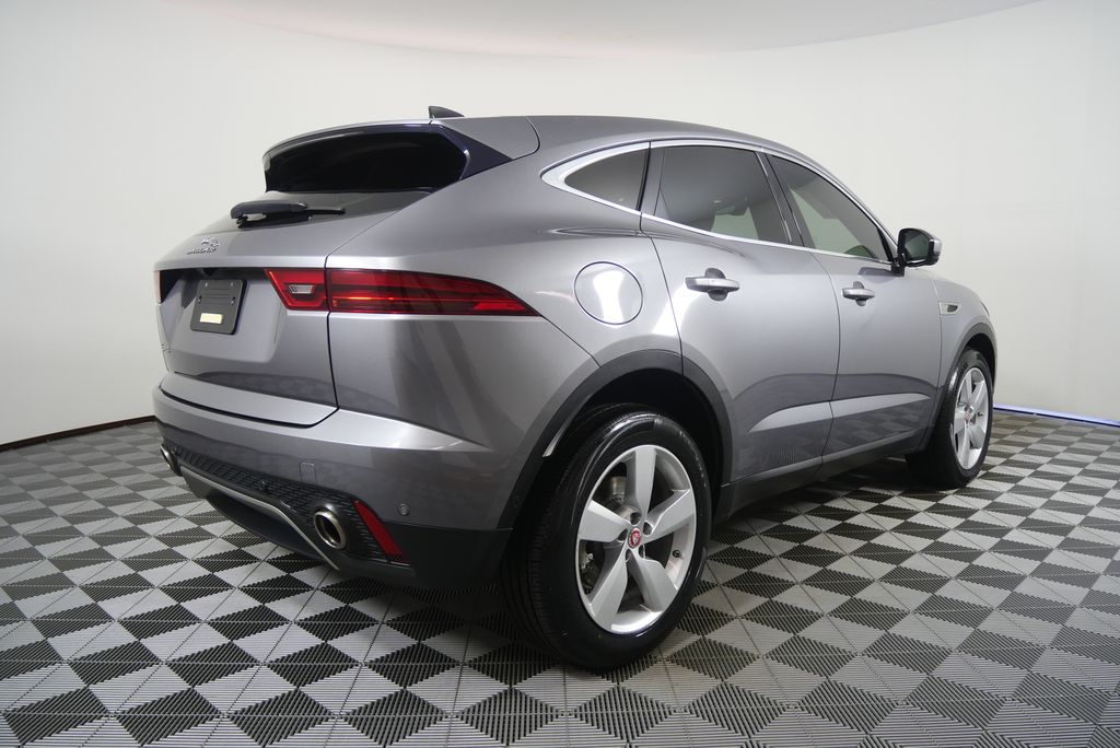 Thumbnail: 2021 Jaguar E-Pace - 3
