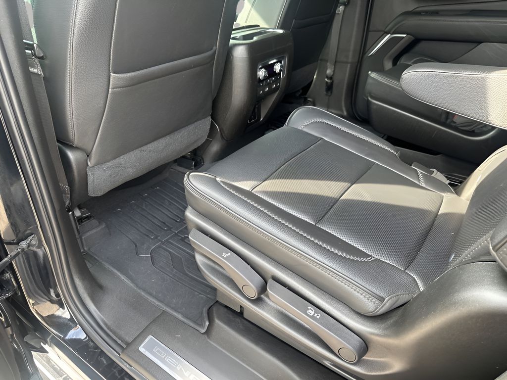 Used Car 2021 Gmc Yukon  Denali For Sale Under $50,000 In Austin, Texas