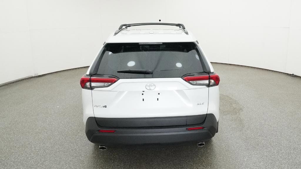 Thumbnail: 2025 Toyota RAV4 - 20