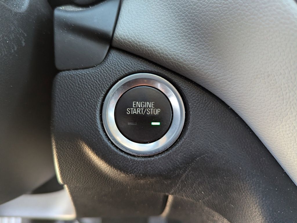 used 2018 Chevrolet Equinox car, priced at $14,691