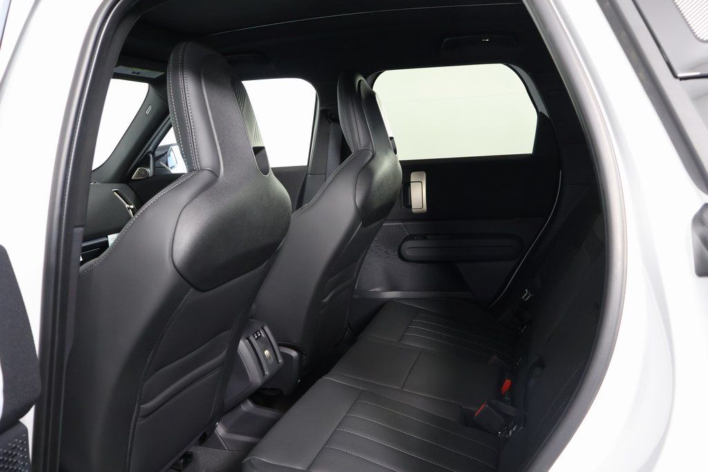 Thumbnail: 2027 MINI Cooper Countryman - 6