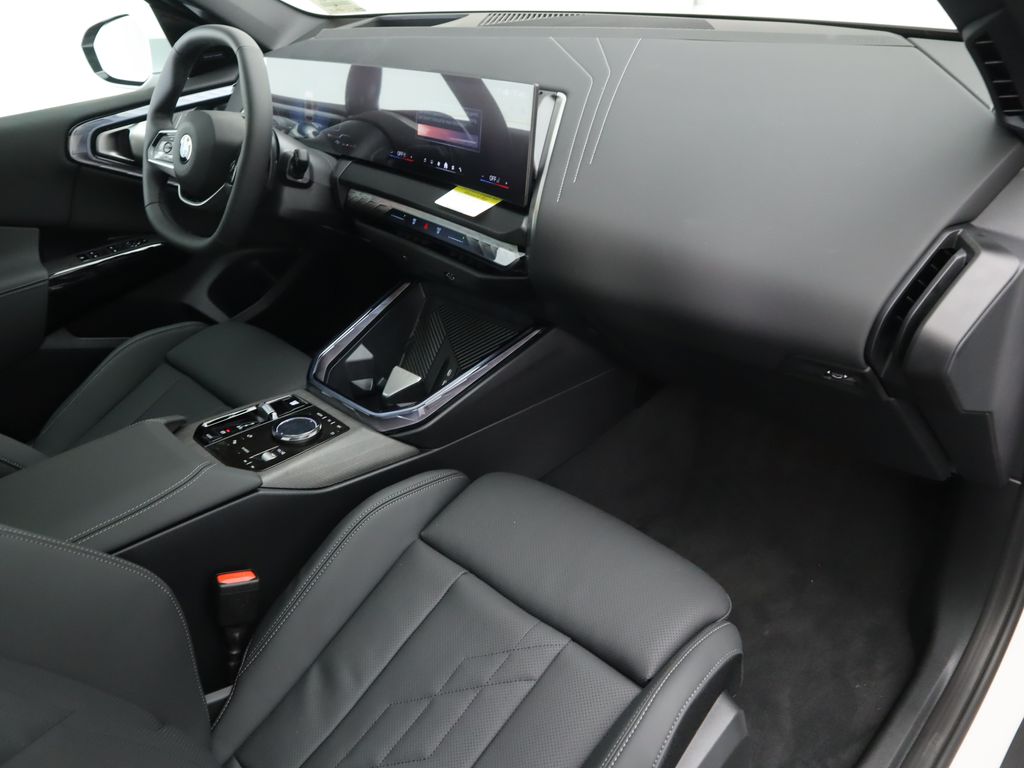 Thumbnail: 2026 BMW X3 - 18