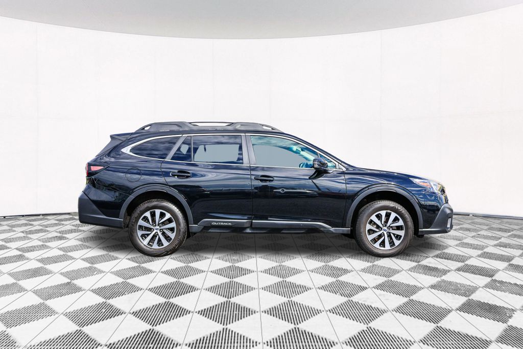 2021 Subaru Outback Premium 8