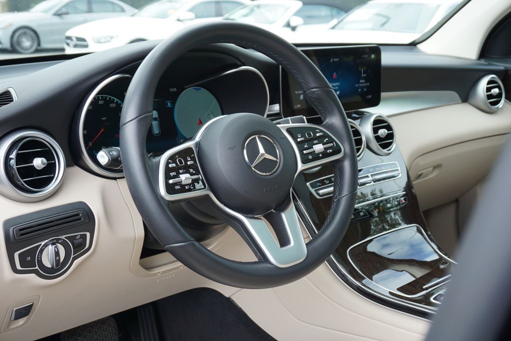 Thumbnail: 2022 Mercedes-Benz GLC - 8
