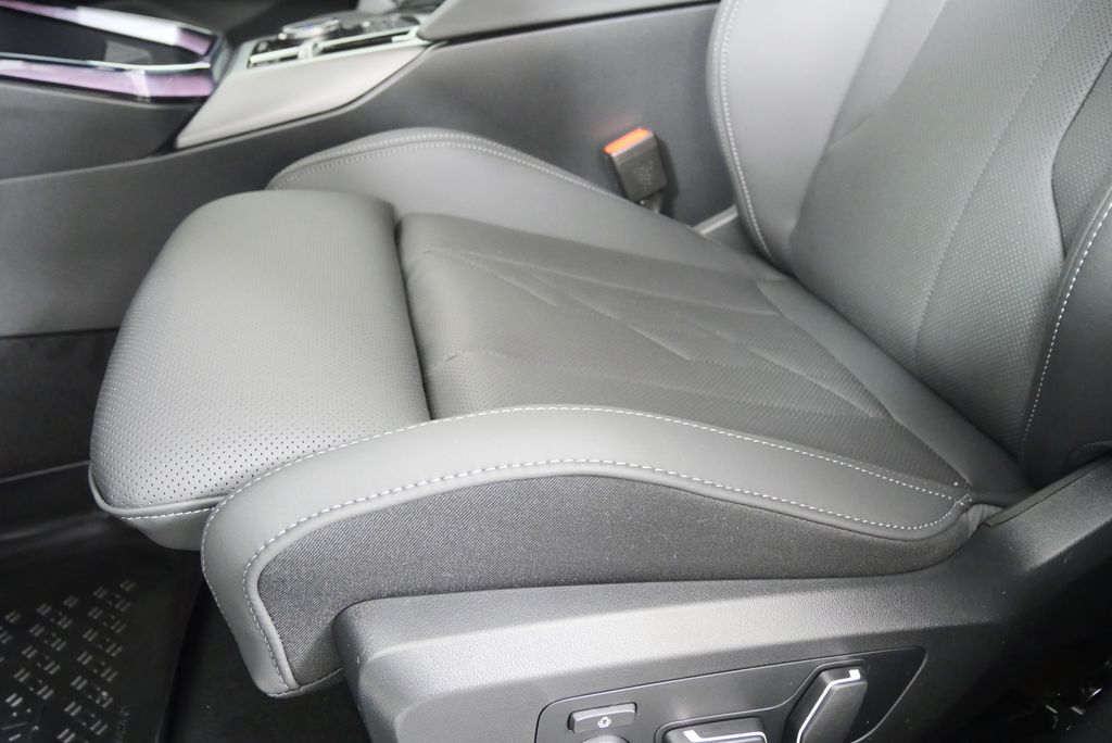 Thumbnail: 2026 BMW X3 - 9