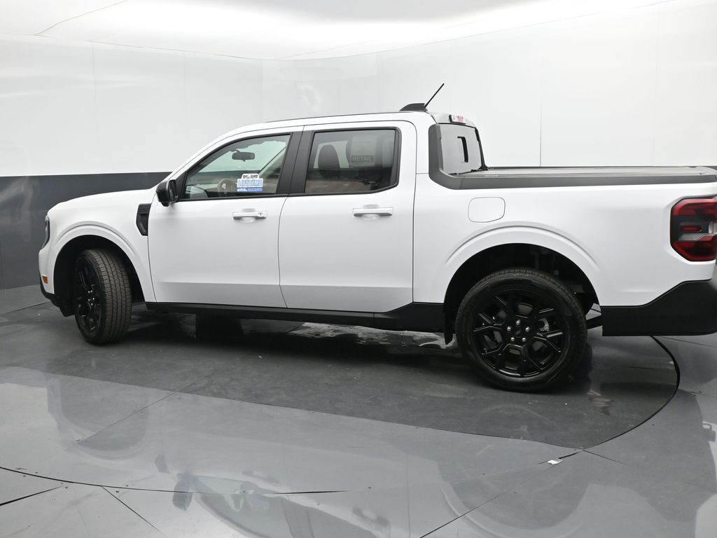 2025 Ford Maverick Lariat photo 3