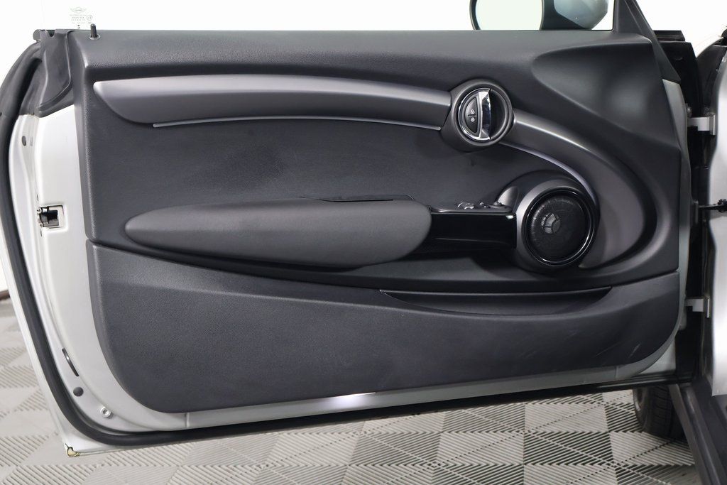 Thumbnail: 2024 MINI Cooper - 12