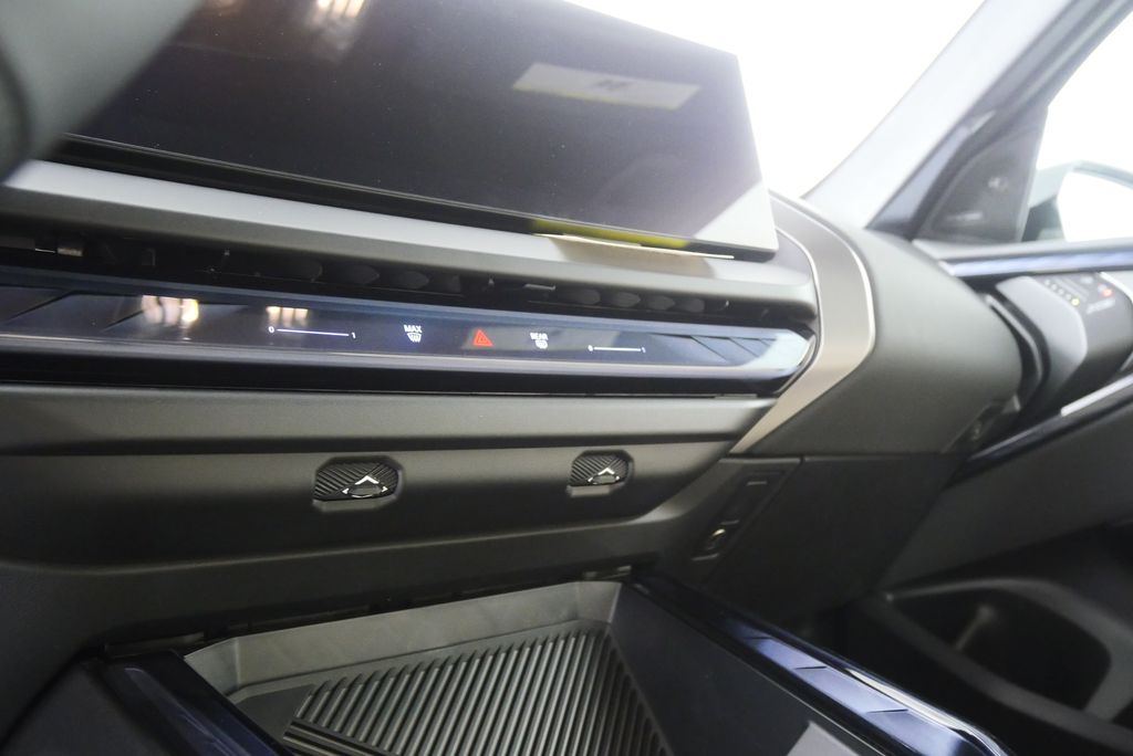 Thumbnail: 2026 BMW X3 - 19