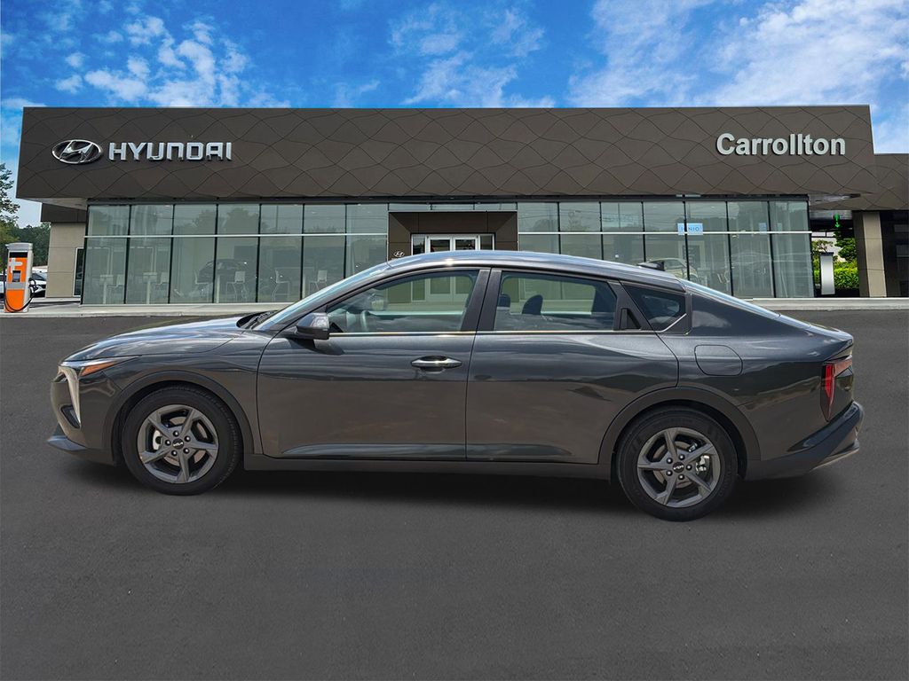 Used 2025 Gray Kia LXS image 8