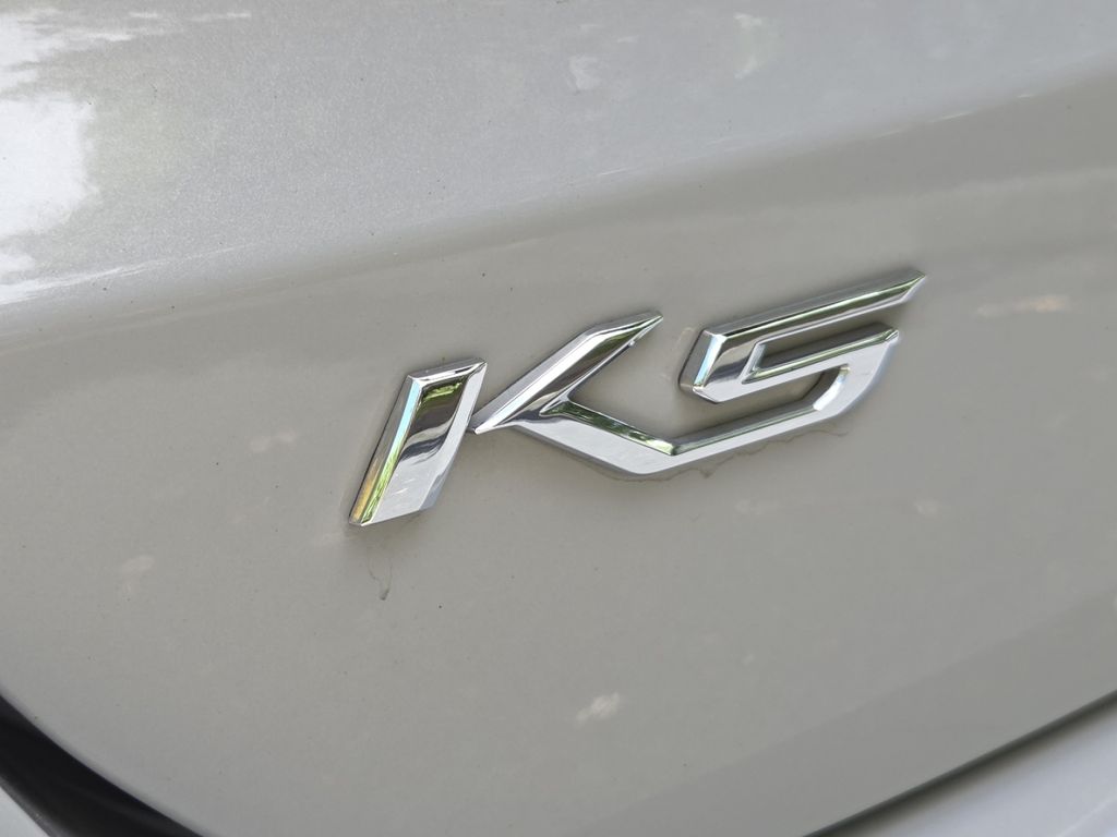 Used 2021 Gray Kia GT-Line image 17