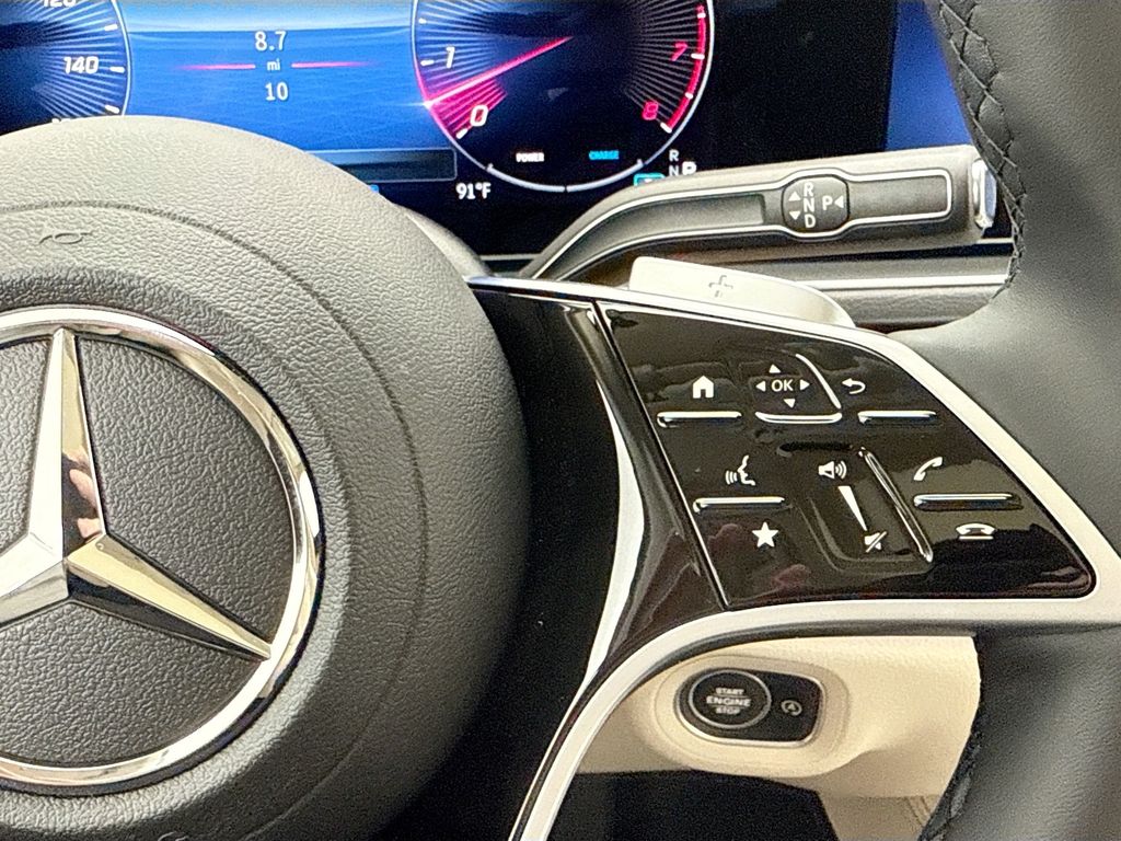Thumbnail: 2026 Mercedes-Benz GLE - 12