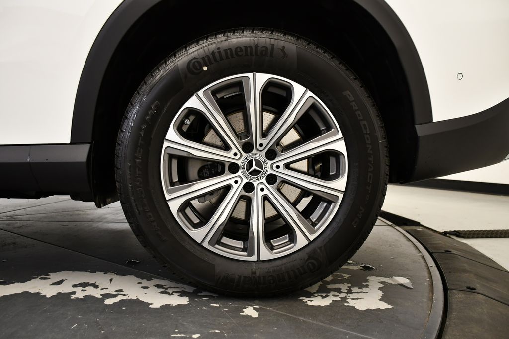 Thumbnail: 2026 Mercedes-Benz GLC - 14