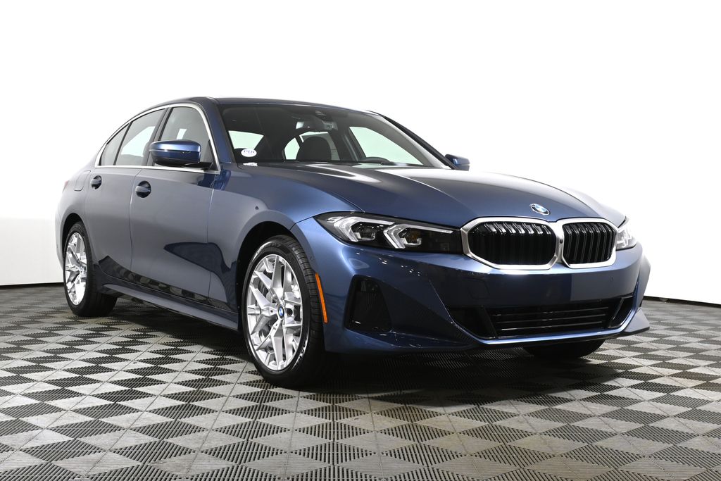 Thumbnail: 2026 BMW 3 Series - 9