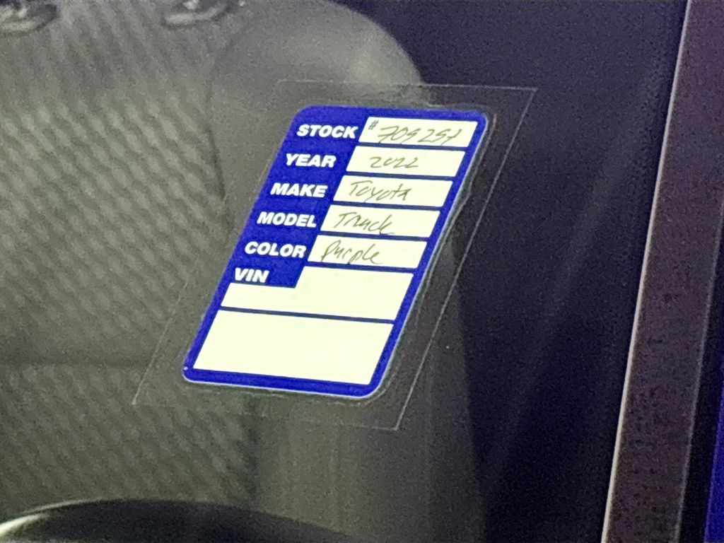 2022 Toyota Tacoma SR5