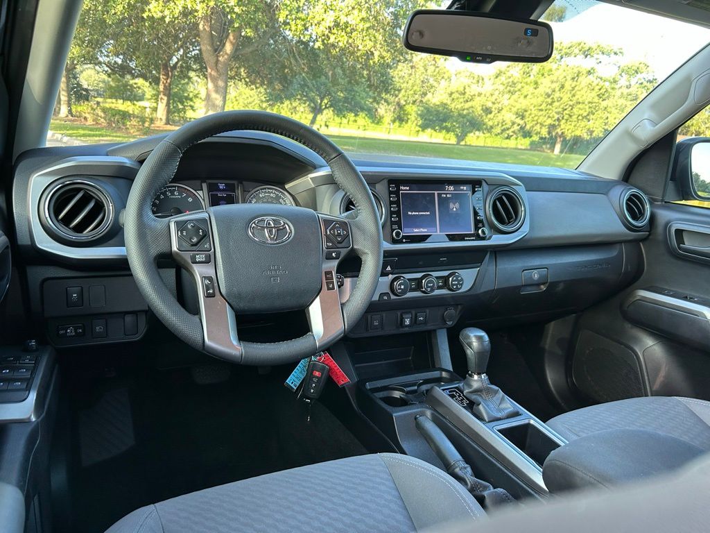 Thumbnail: 2020 Toyota Tacoma - 12