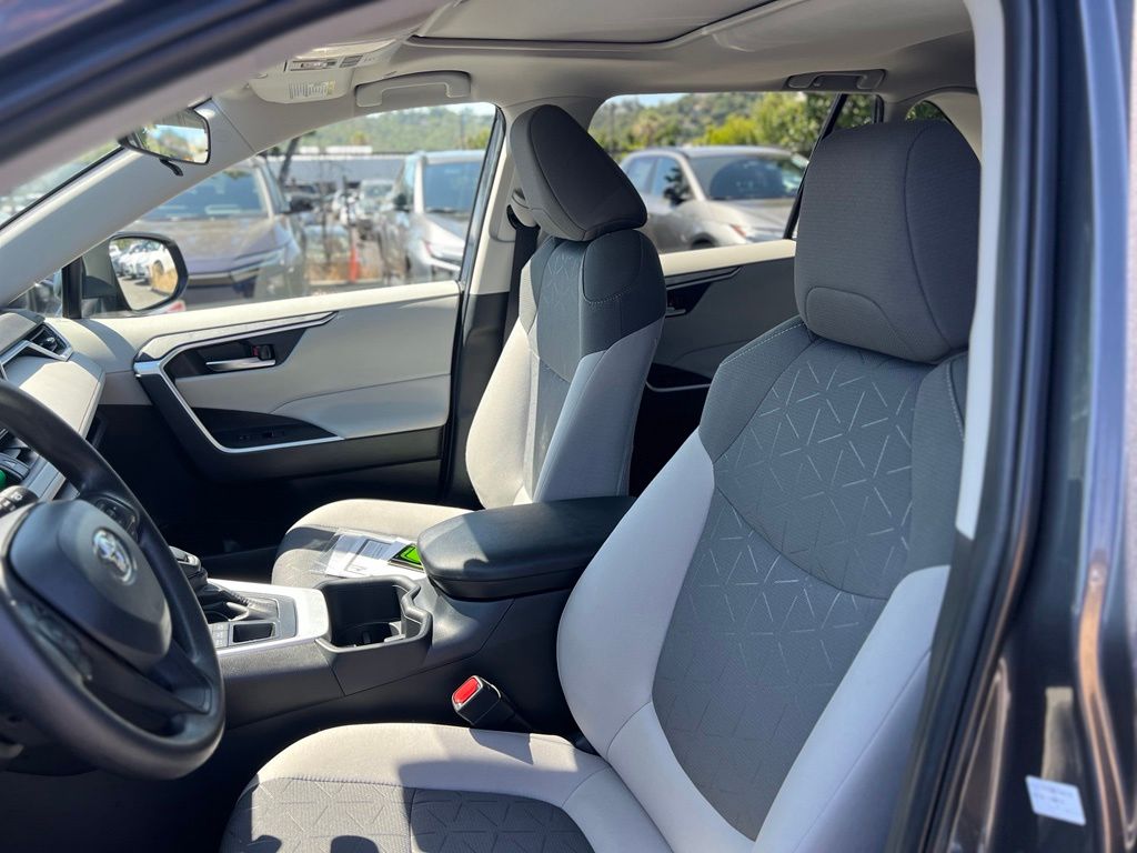 Used 2025 Toyota RAV4 SUV