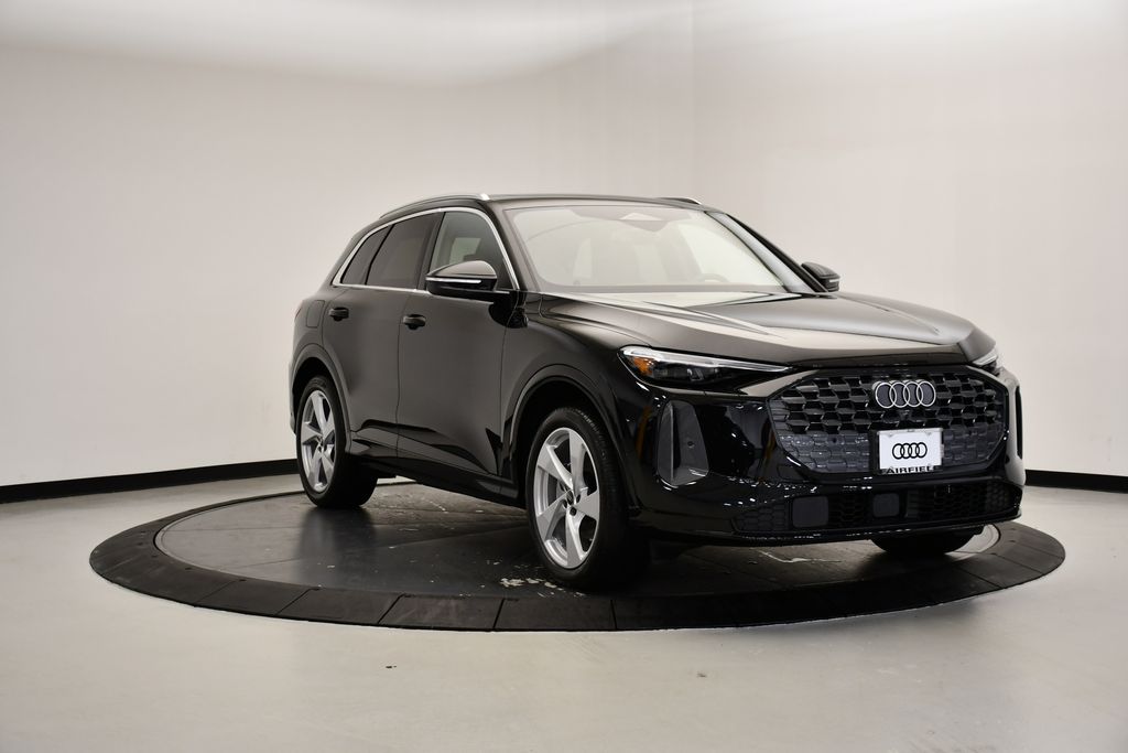 Thumbnail: 2025 Audi Q5 - 7