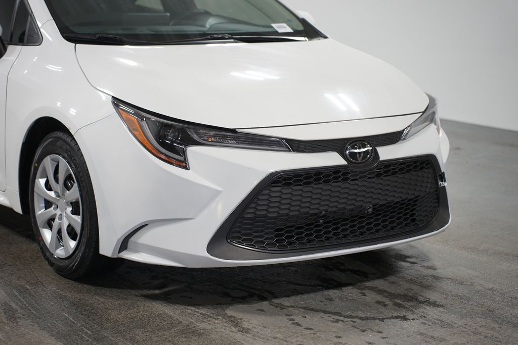 2022 Toyota Corolla LE 4