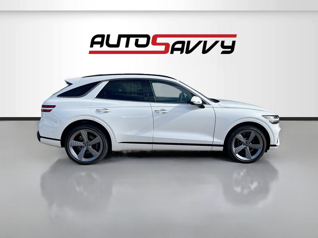 2024 Genesis GV70 3.5T Sport White at Westside Lexus