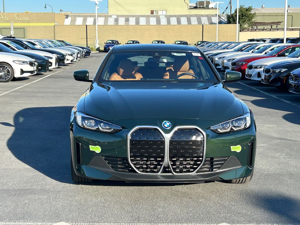 Thumbnail: 2023 BMW i4 - 8