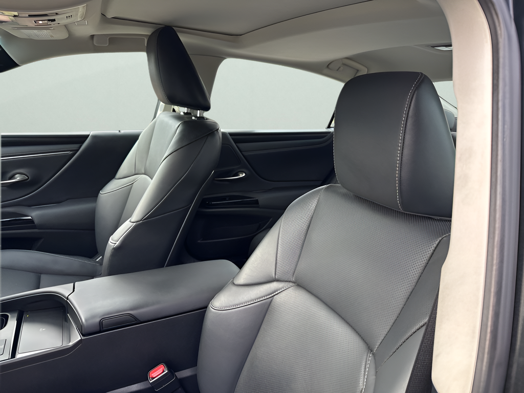 Used Car 2024 Lexus Es  350 For Sale Under $50,000 In Austin, Texas