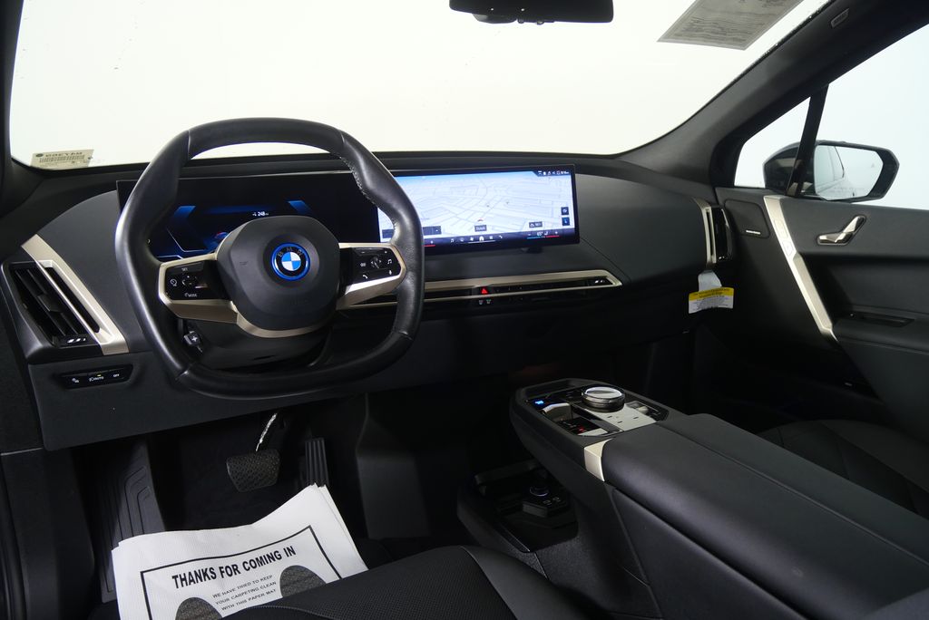 Thumbnail: 2024 BMW iX - 17