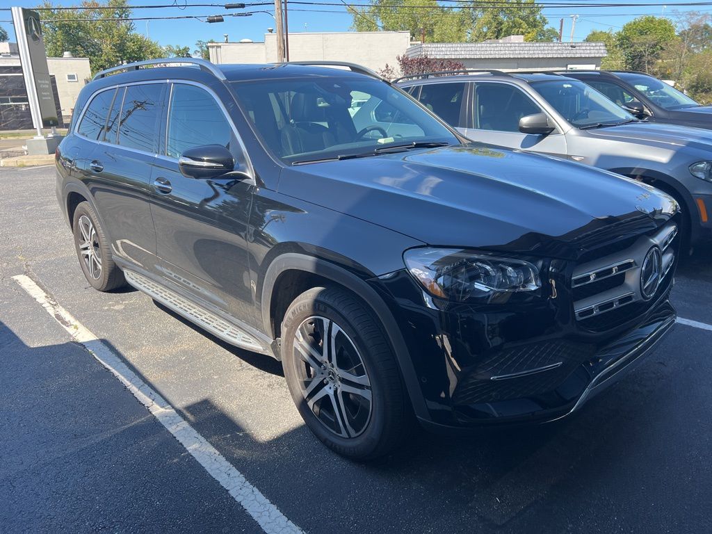Thumbnail: 2023 Mercedes-Benz GLS - 2