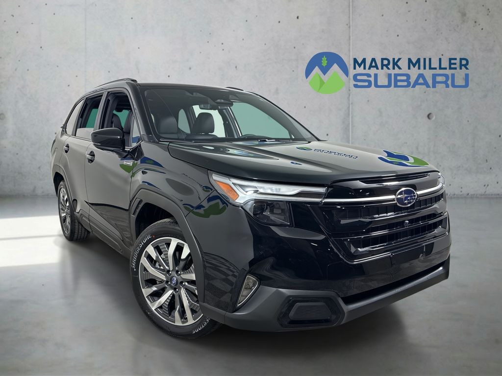 2025 Subaru Forester Touring Hybrid's photo