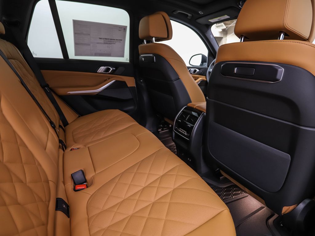 Thumbnail: 2026 BMW X5 - 26