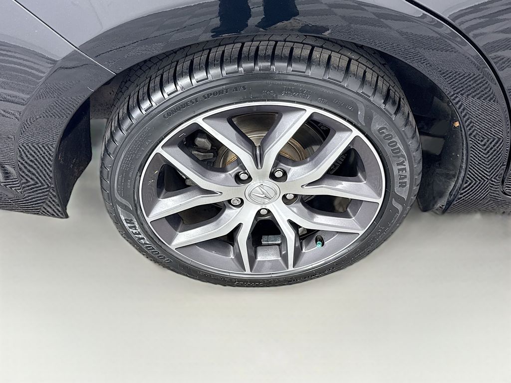 Thumbnail: 2020 Acura ILX - 31