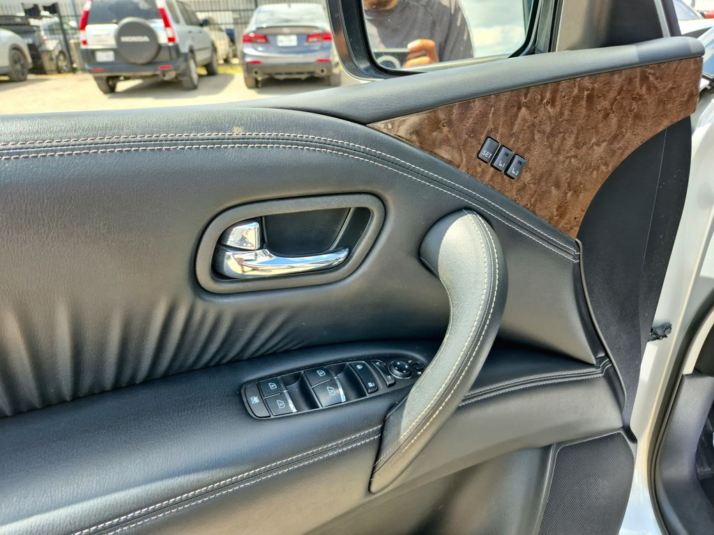 2016 INFINITI QX80 Base Silver at Texan Dodge Chrysler Jeep Ram