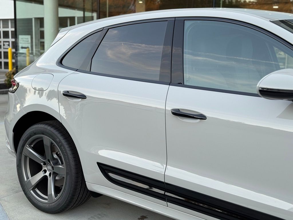 Used 2026  Porsche  image 43