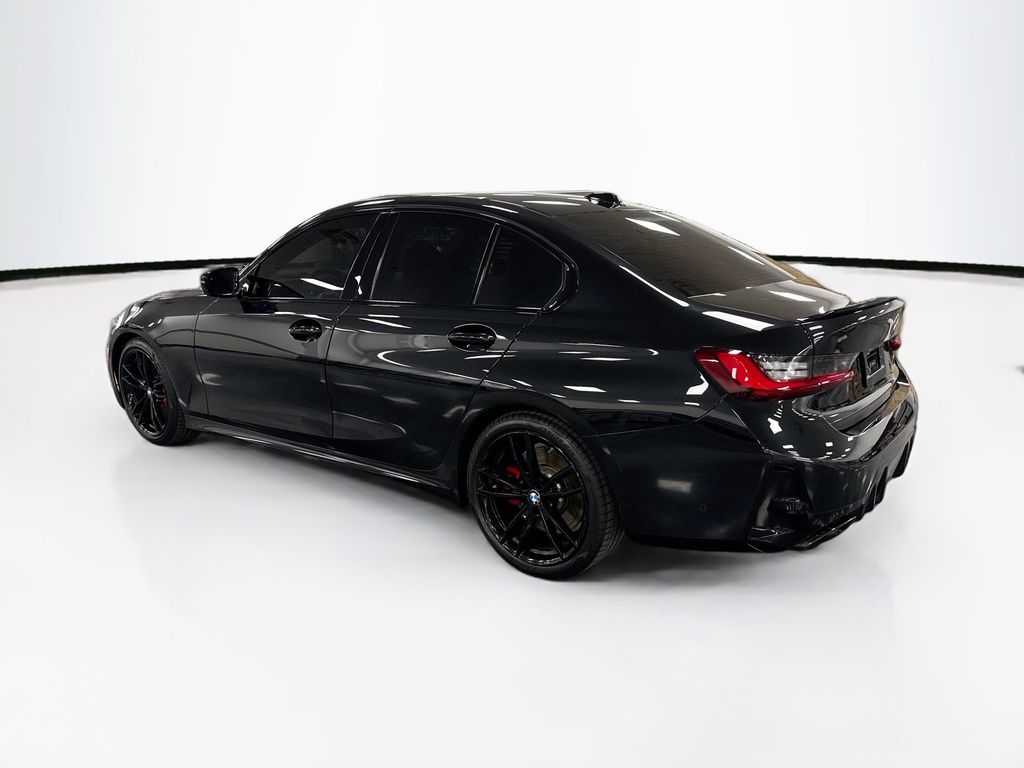 Thumbnail: 2024 BMW 3 Series - 7