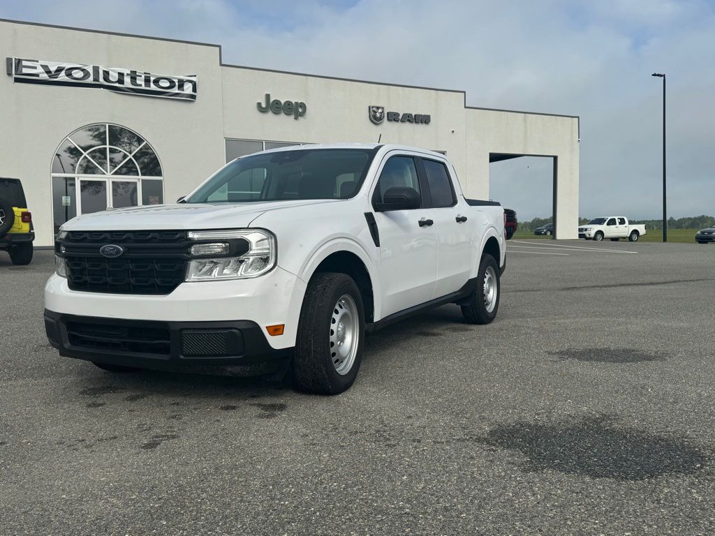 View vehicle photo 4