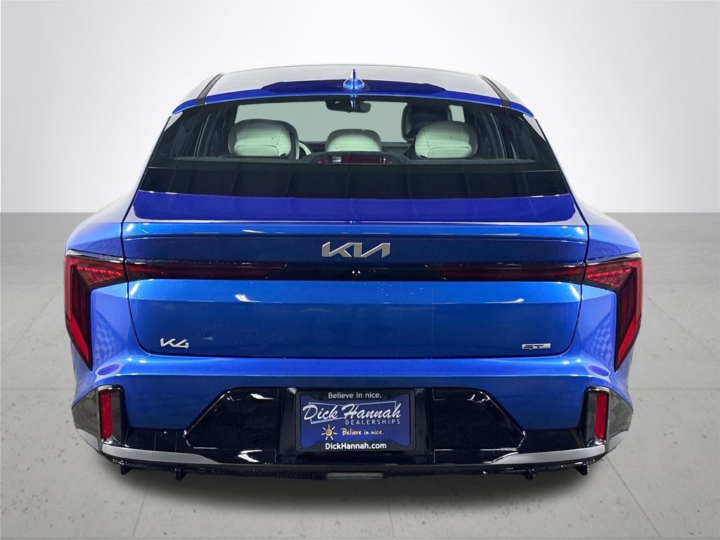 2025 Kia K4 GT-Line