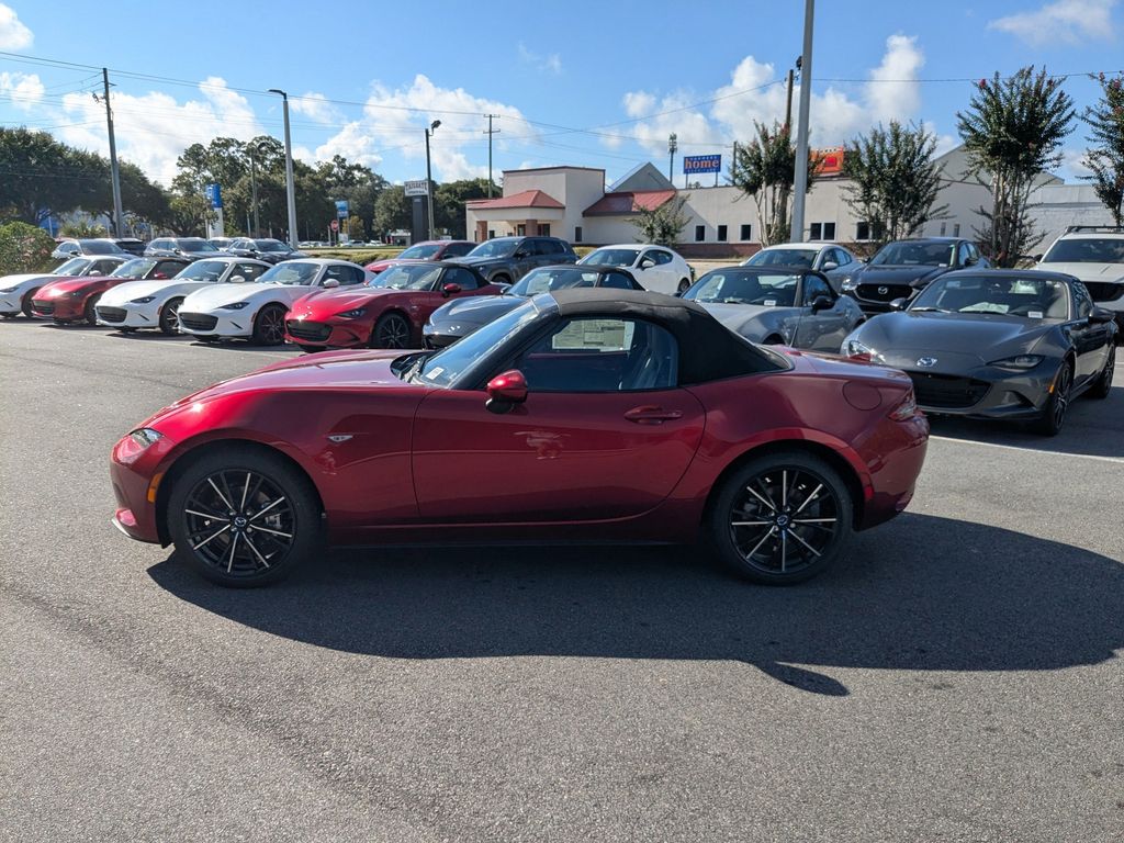 2025 Mazda MX-5 Miata Grand Touring