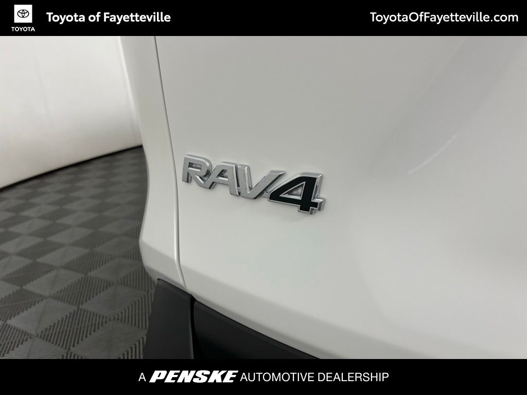 Thumbnail: 2025 Toyota RAV4 - 18