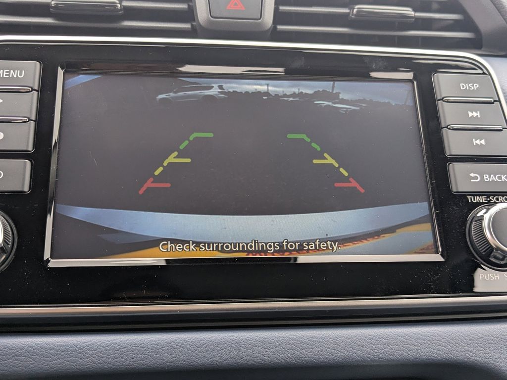 New 2025 Nissan Versa Sedan
