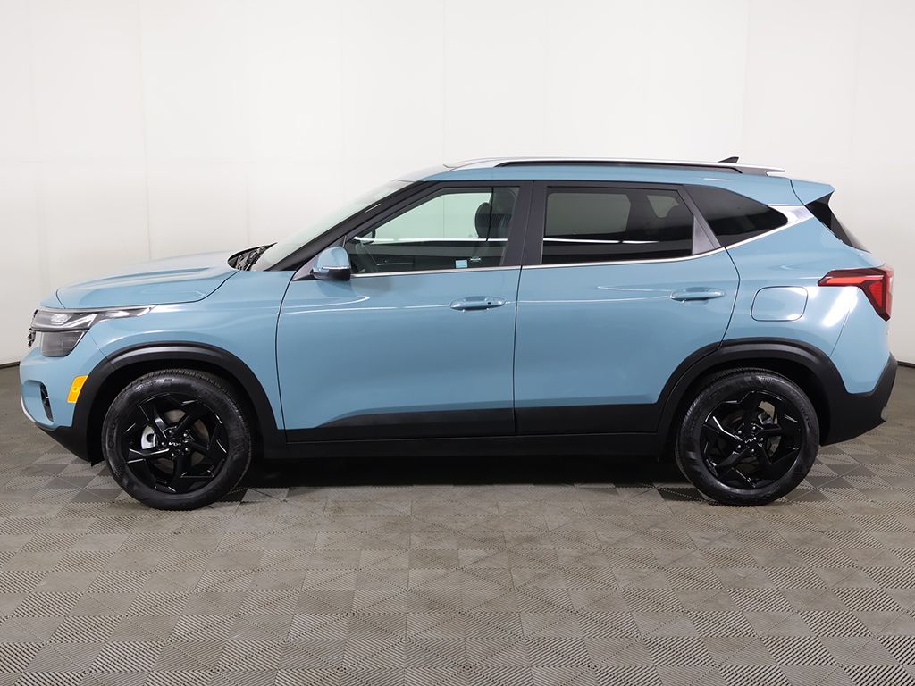 Certified Used 2026 Blue Kia EX image 18