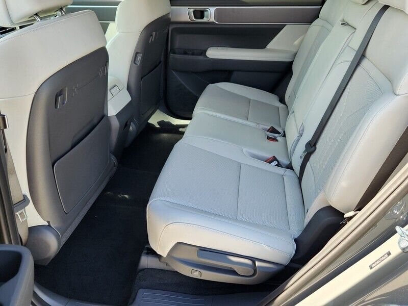2027 Hyundai Santa Fe