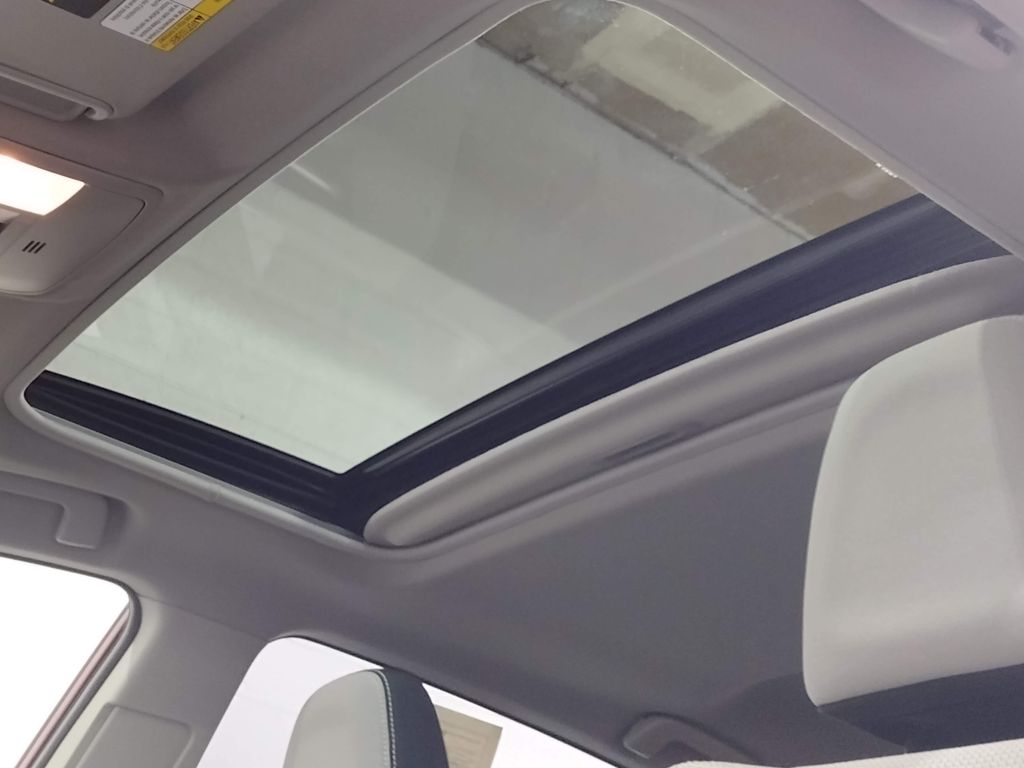 2018 Toyota RAV4 Hybrid XLE