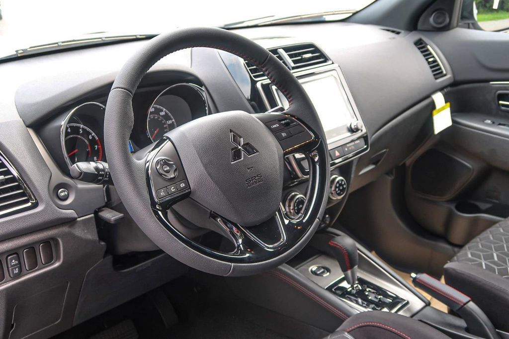 2025 Mitsubishi Outlander Sport TRAIL - Photo 22