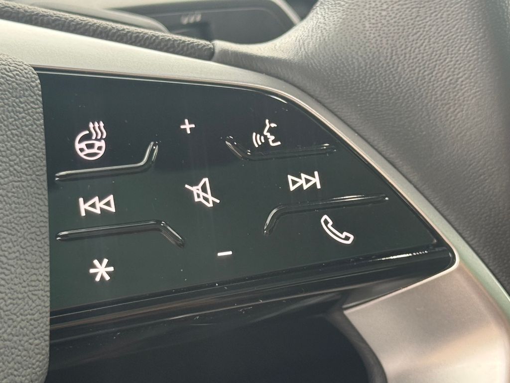 Used 2023 Gray Audi Premium Plus image 24