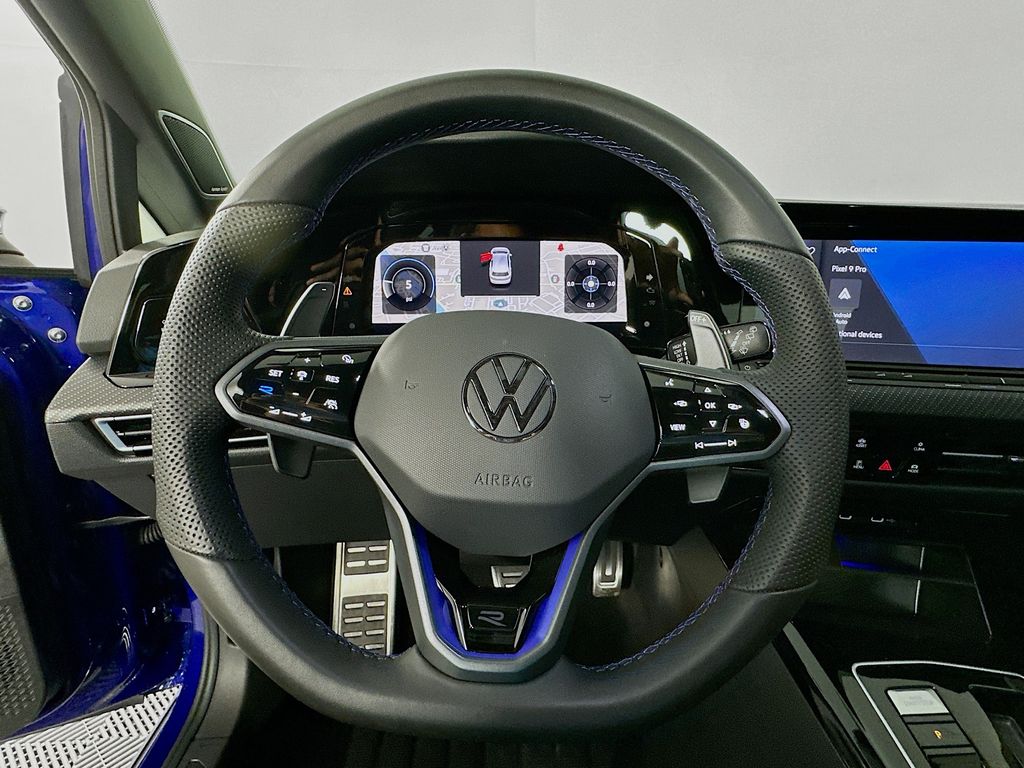 Thumbnail: 2024 Volkswagen Golf - 11