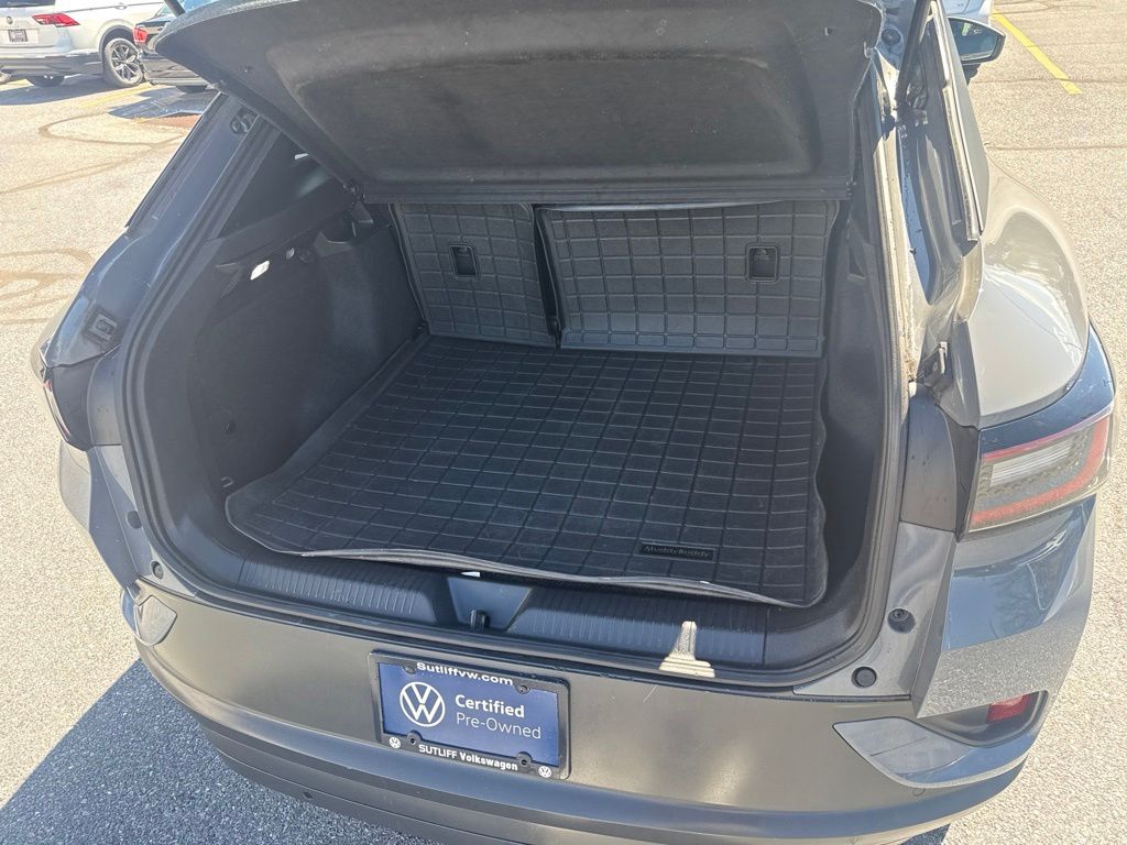2023 Volkswagen ID.4 Pro Gray at Sutliff Volkswagen